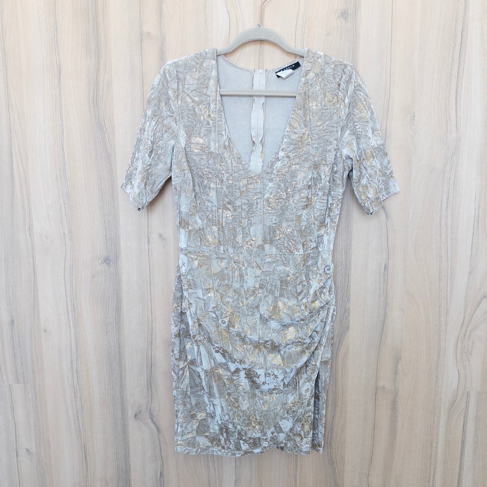 B. Darlin Floral Velvet Dress 15/16 Cream Gold Ruched Metallic Party Regency